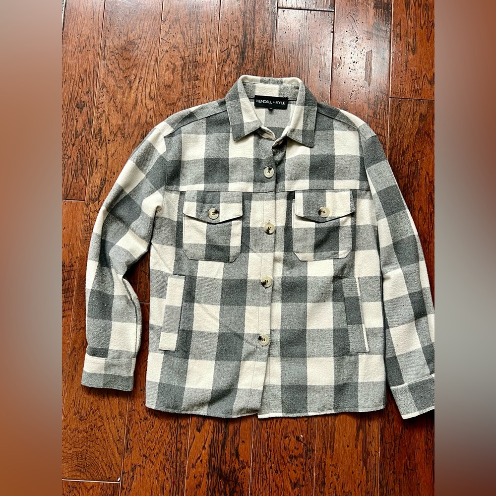 Kendall & Kylie Gray and Cream Plaid Jacket